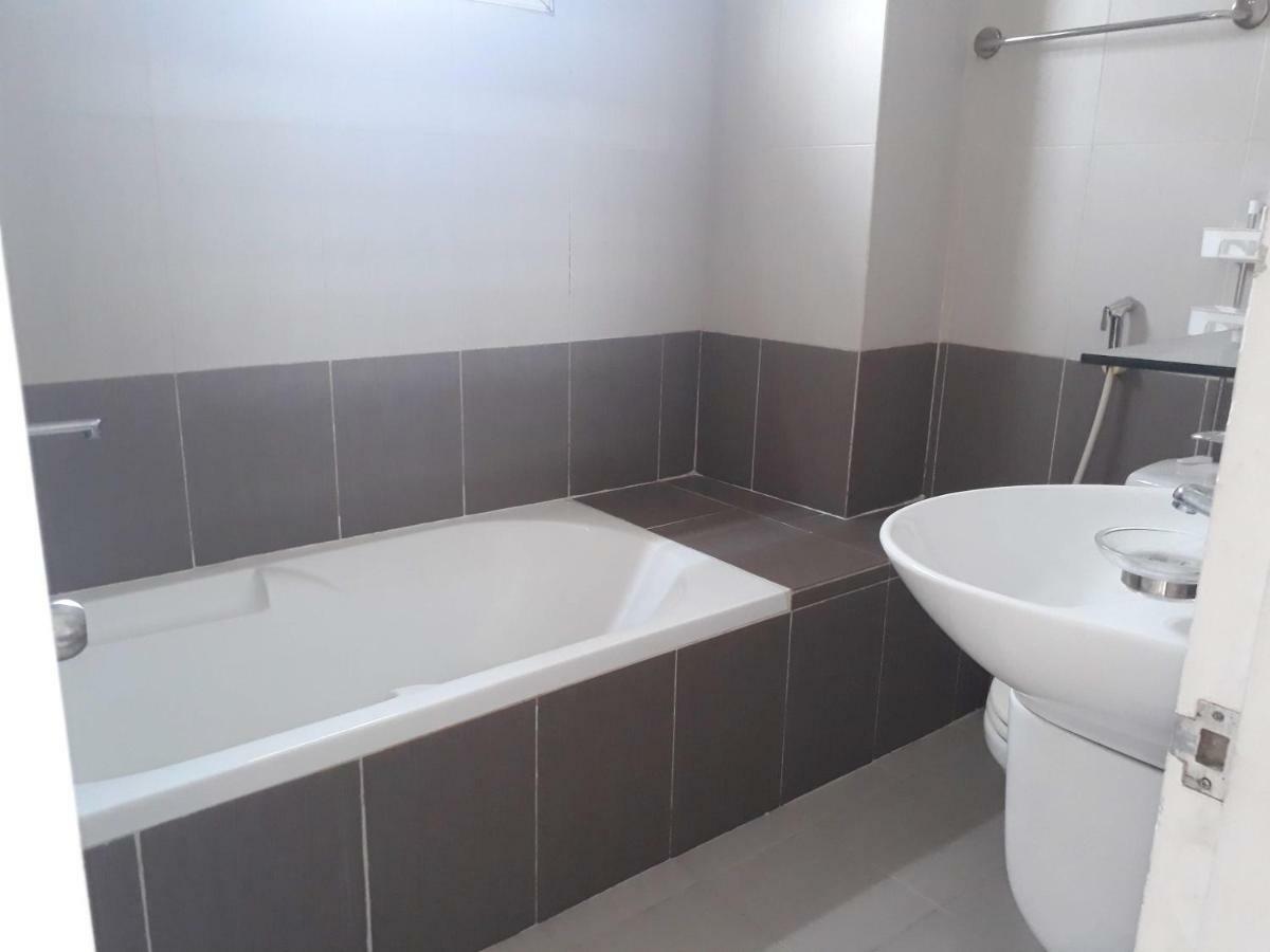 Little House Homestay Хой Ан Екстериор снимка